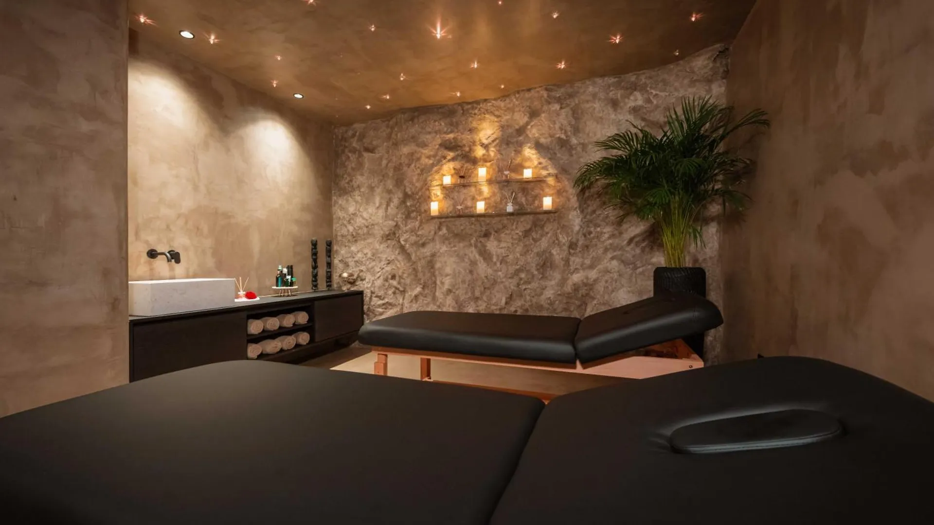 Noir Mykonos Hotel Mykonos Town 0*,