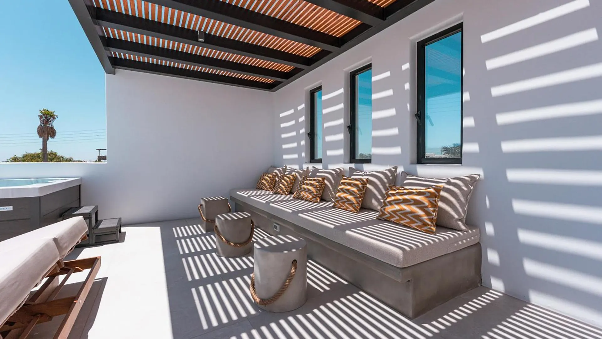 Noir Mykonos Hotel Mykonos Town 0*,